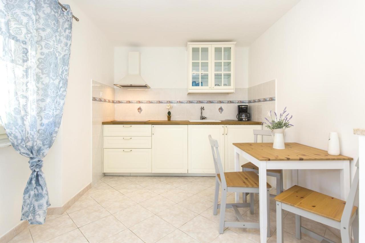 Hea Apartments Sveta Marina ภายนอก รูปภาพ