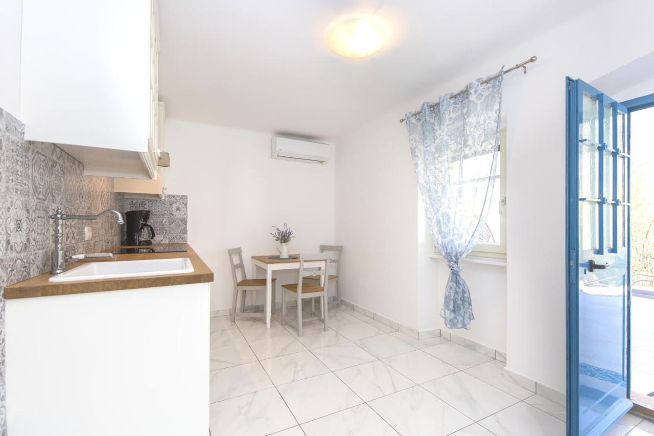 Hea Apartments Sveta Marina ภายนอก รูปภาพ